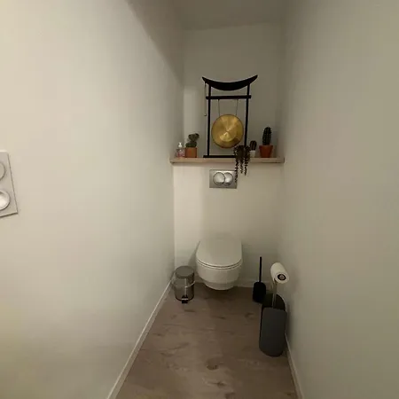 Calme, Jardin, 4 Pers, Proche Et Commerces, Parking, Normes Handicapes - Fr-1-494-167 Royan